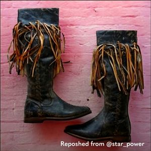 $365 Bed|Stü Yellowstone Cowgirl Boots 9 1/2 Black 9.5 Distressed Leather Fringe